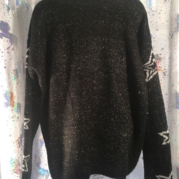 Winter group embroidered sweater size junior M/m - Picture 4 of 6